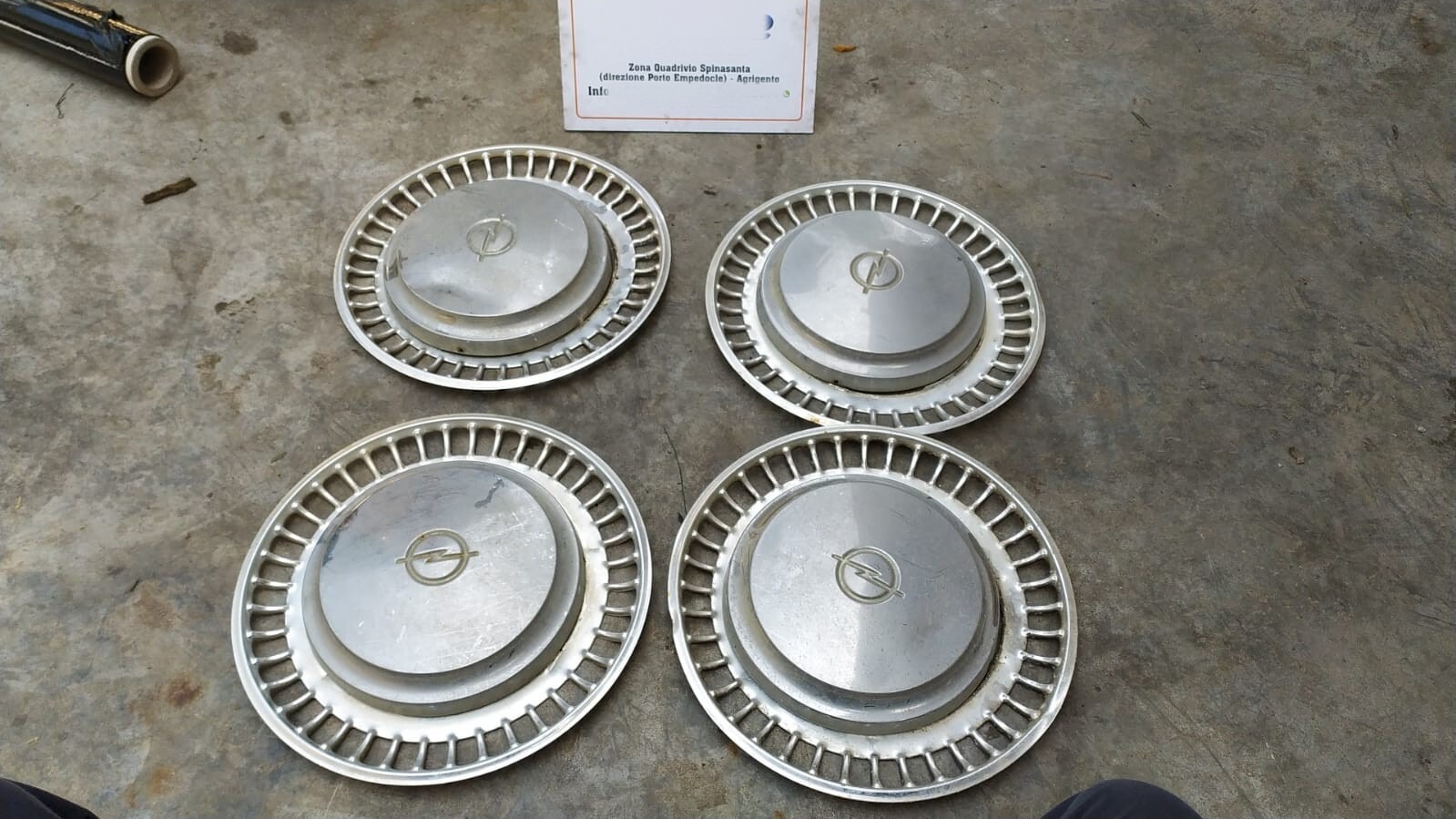 set 4 copri cerchio copri cerchi copri ruota mozzo - Immagine 1 di 9