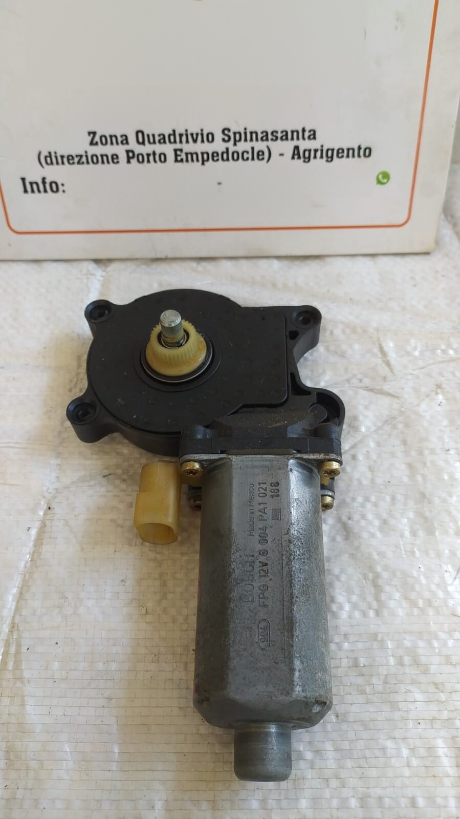 Motorino alzacristallo porta ant. Destro - Immagine 1 di 4