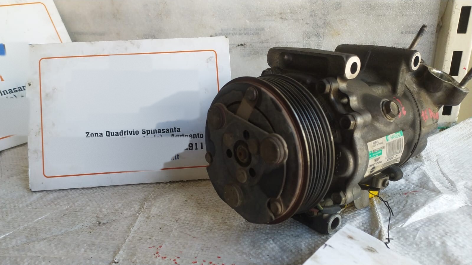 Compressore a/c - Immagine 1 di 10