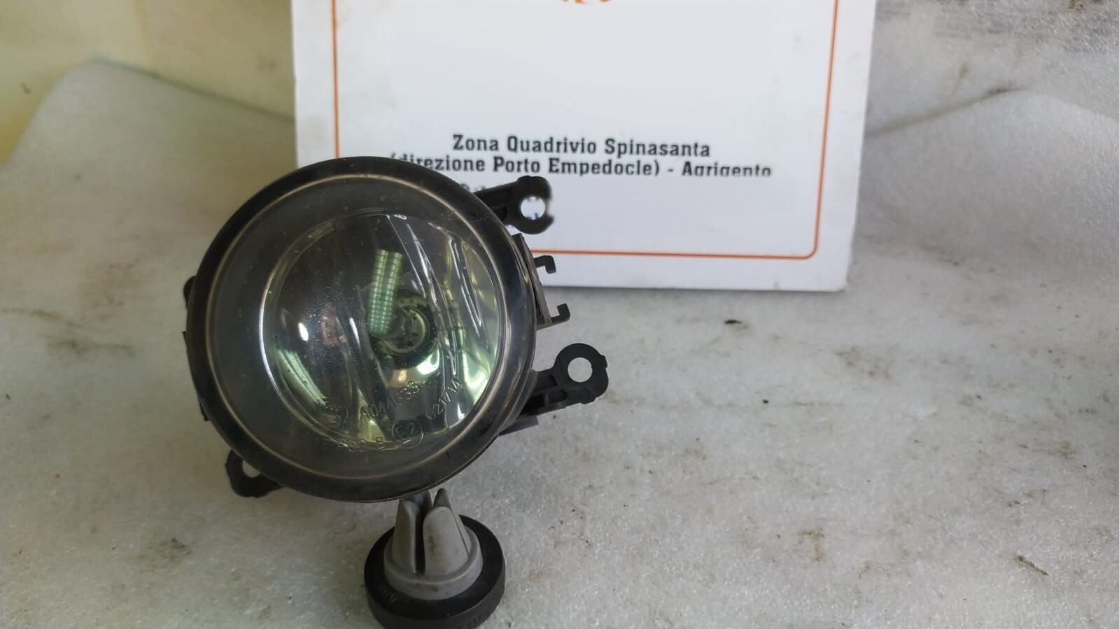 faro faretto fanalino fendinebbia anteriore sinistro - Immagine 1 di 5
