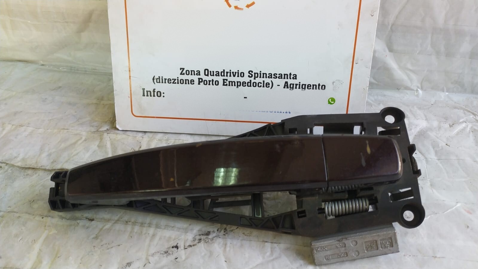 maniglia esterna porta con supporto posteriore destro - Immagine 1 di 6