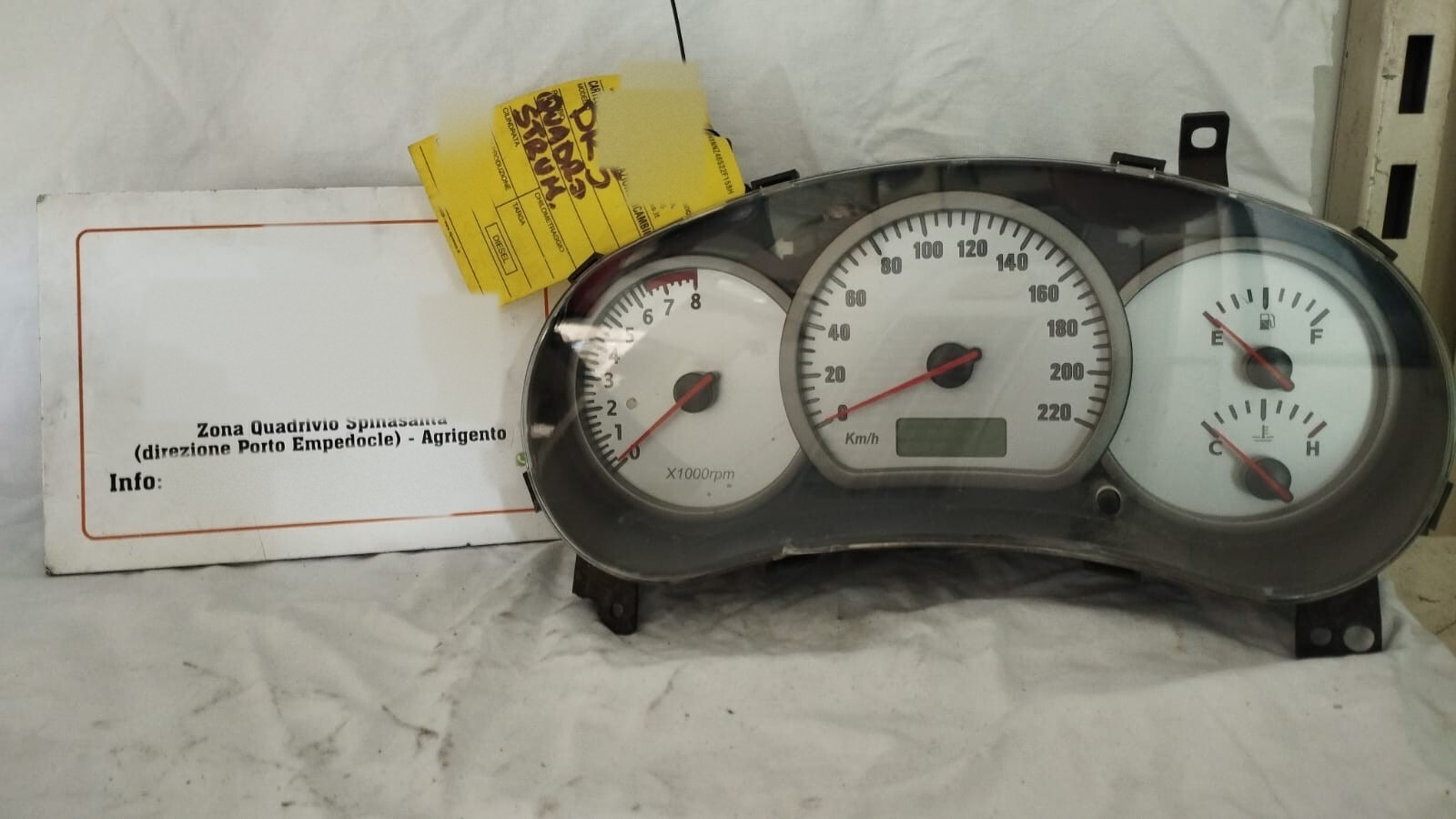 Quadro strumenti compl. - Immagine 1 di 4