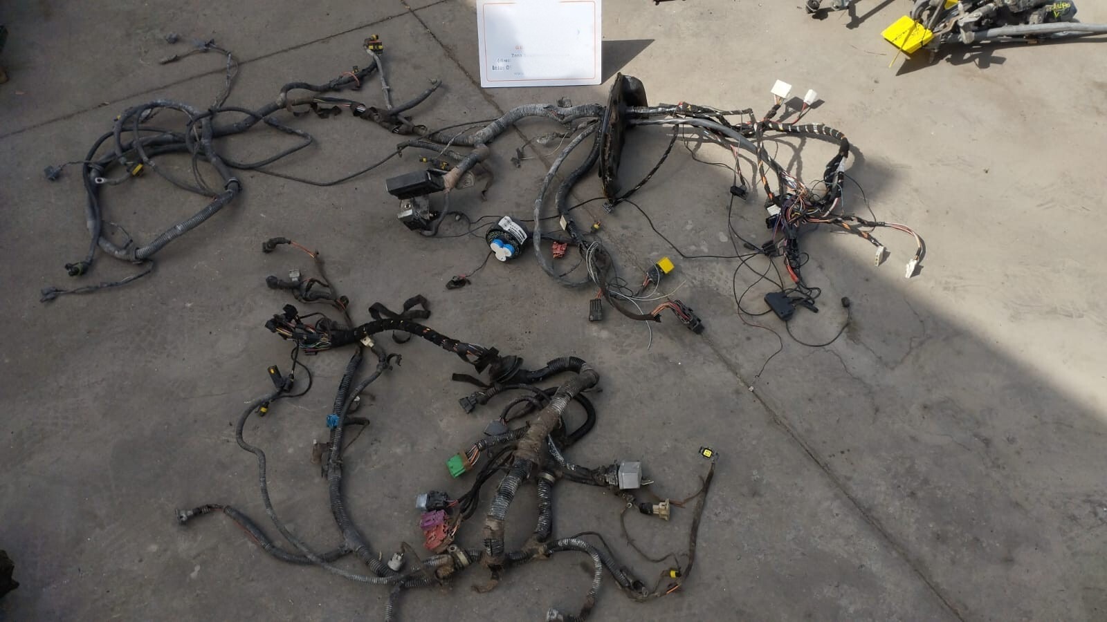 impianto elettrico cablaggio motore - Immagine 1 di 10