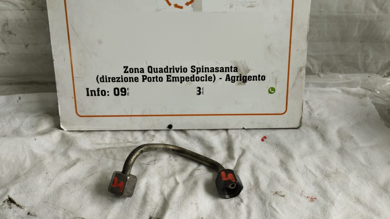 tubo carburante collegamento iniettori - Immagine 1 di 3