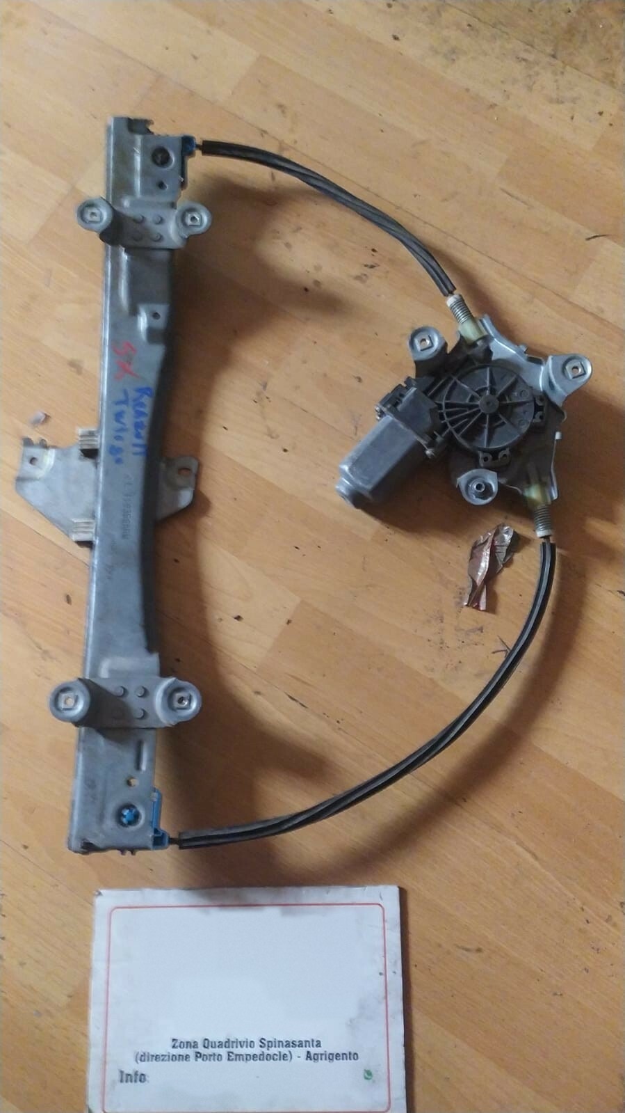 Motorino alzacristallo porta ant. Sinistro - Immagine 1 di 3
