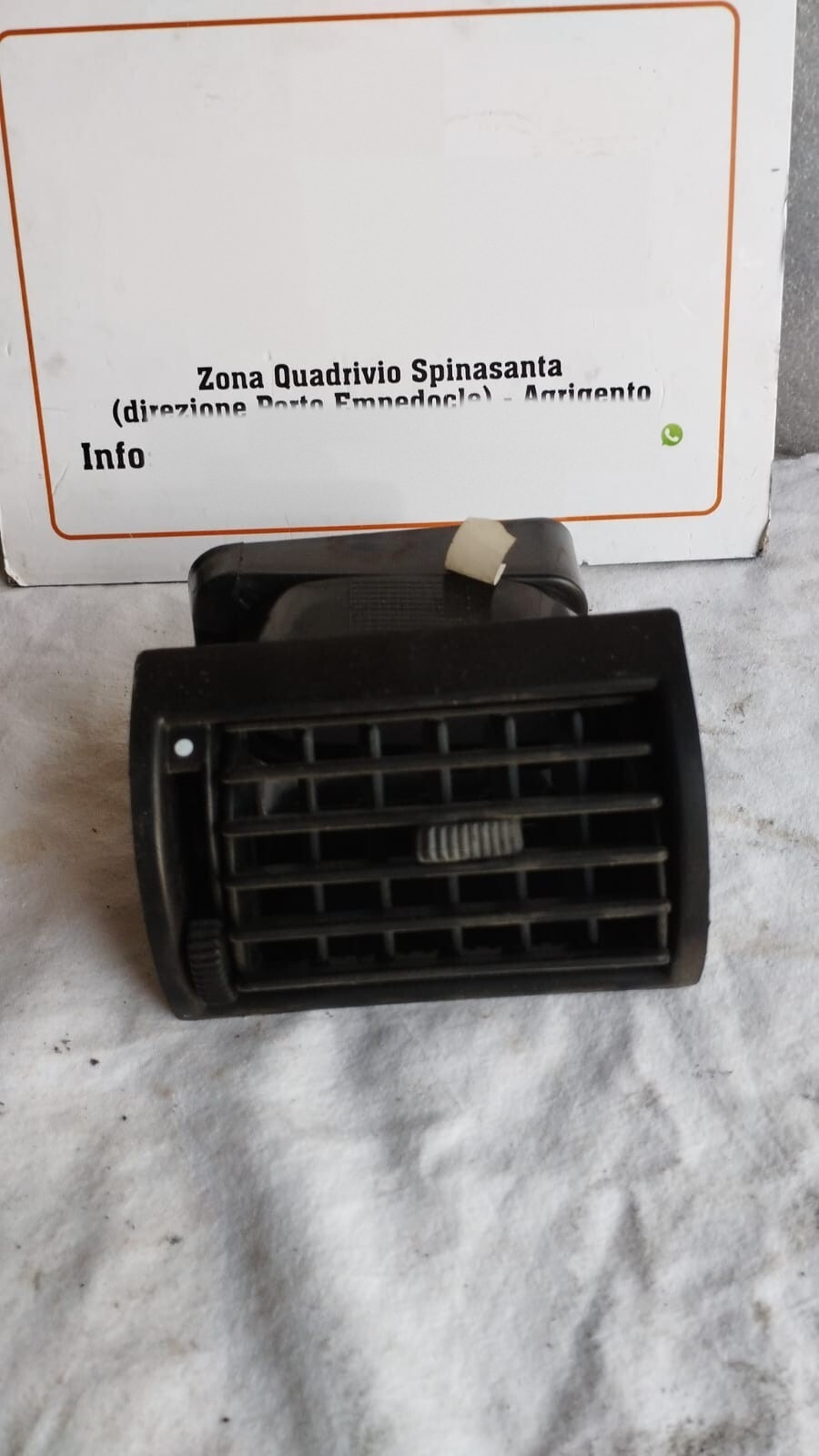 bocchetta aria lat. sinistro - Immagine 1 di 5
