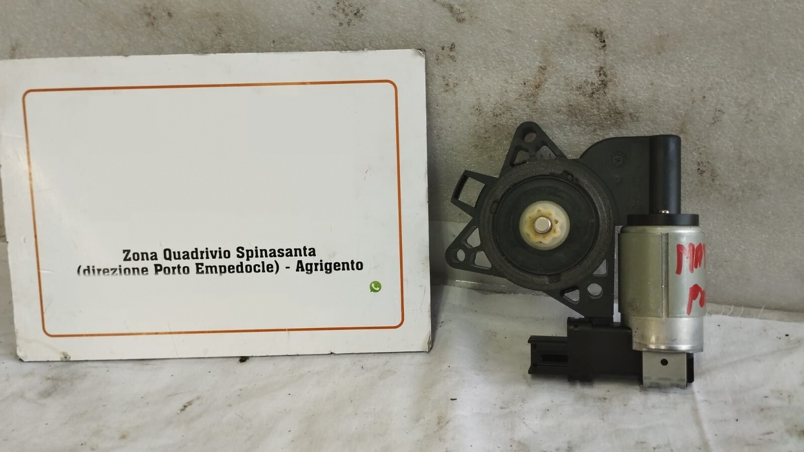motorino alzacristallo posteriore destro - Immagine 1 di 4