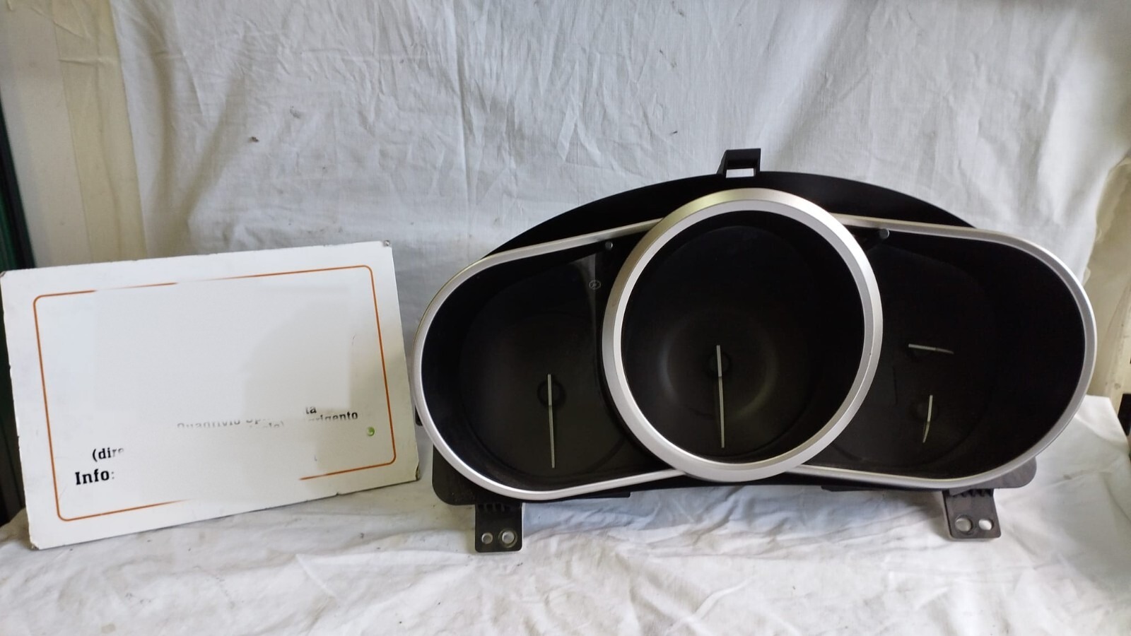 Quadro strumenti compl. - Immagine 1 di 8