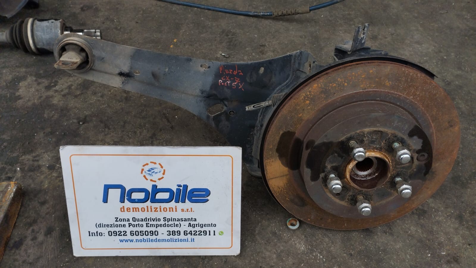 Mozzo Post. Sinistro (Mazda) Usato