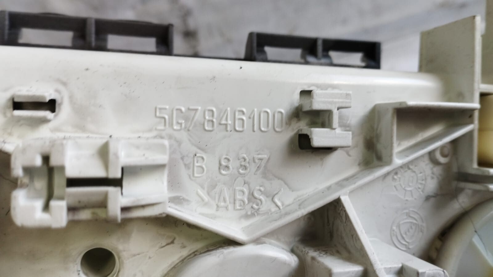 Miniatura 7