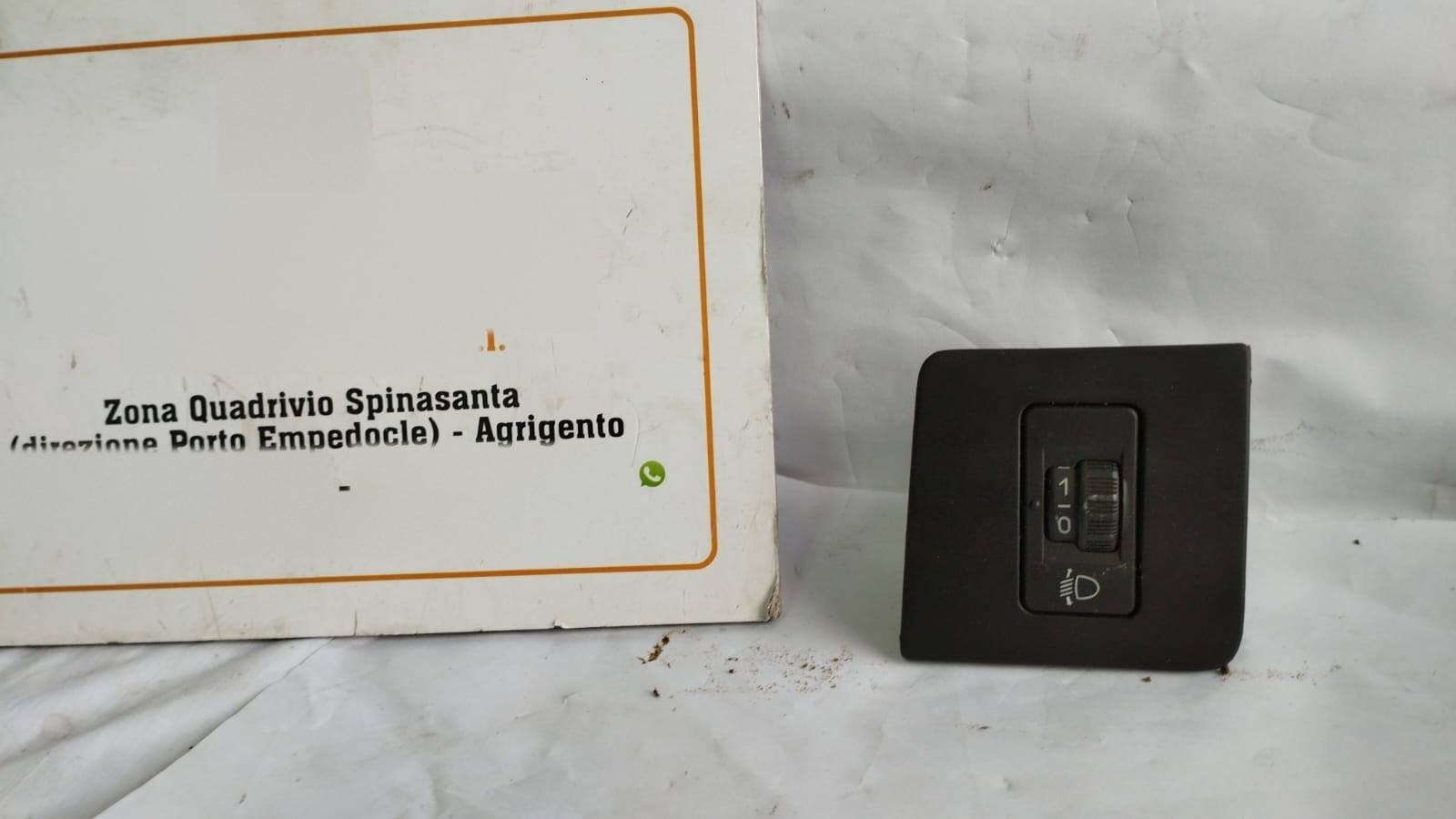 Interruttore blocco comando luci - Immagine 1 di 4
