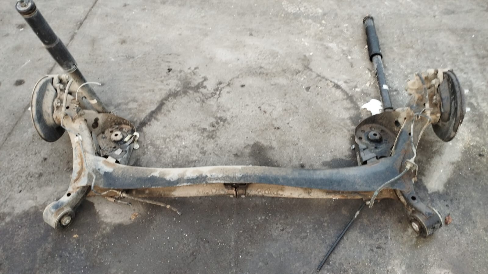 Assale Post. C/differenziale Honda JAZZ 2a Serie (10/08>09/11<) Usato