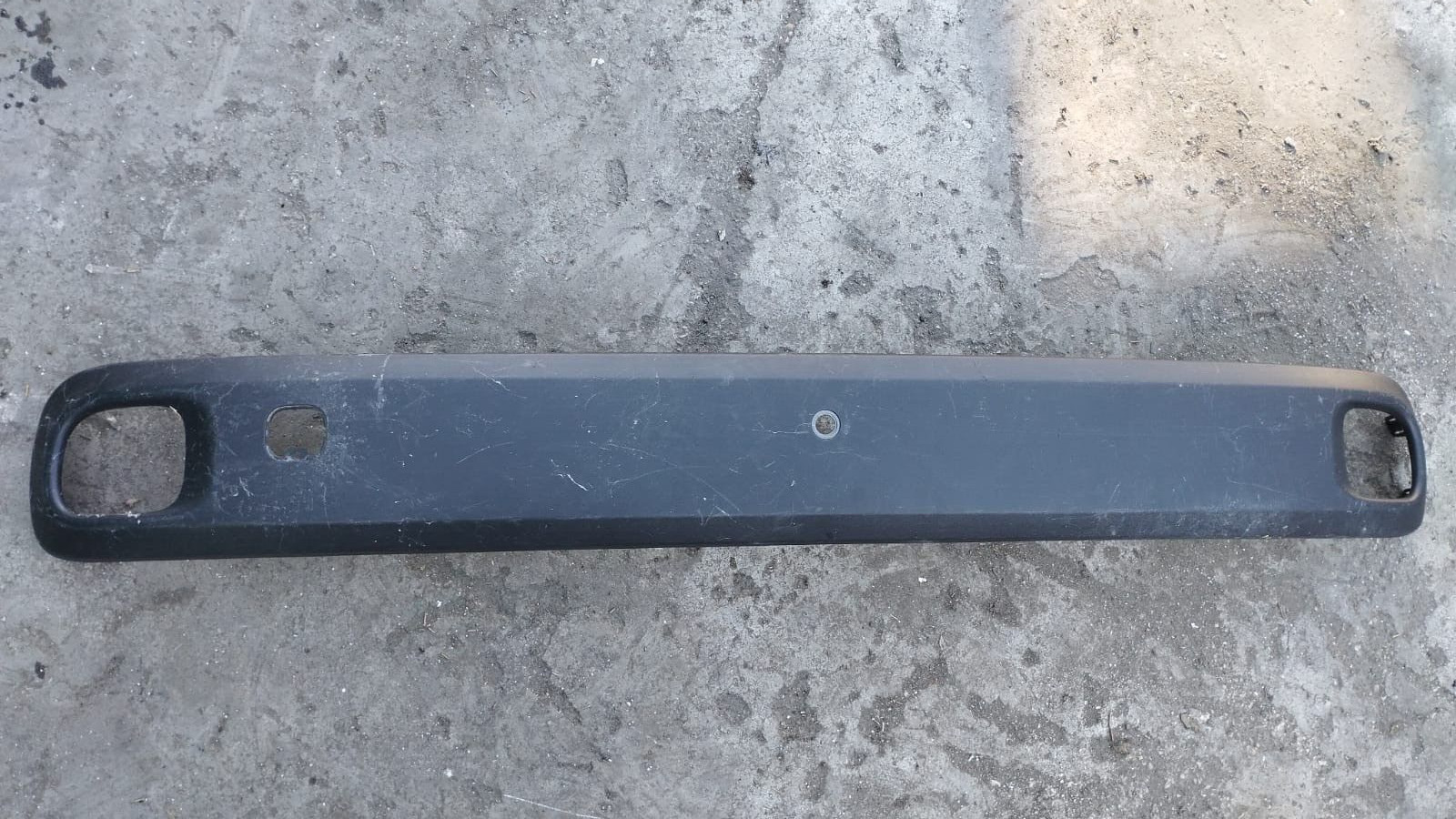 Modanatura paraurti post. - Immagine 1 di 8