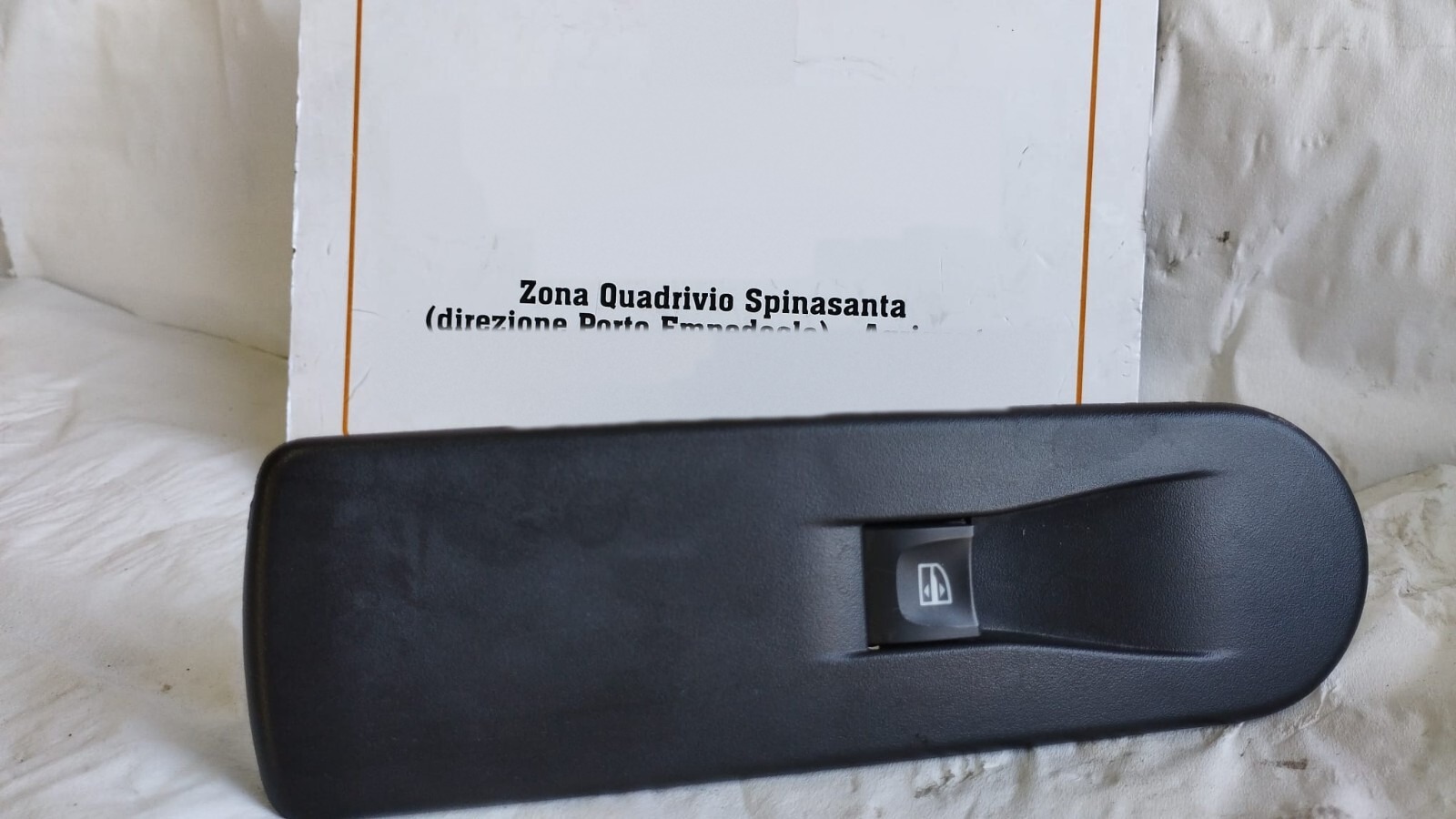 Interruttore alzacristalli porta ant. Destro - Immagine 1 di 6