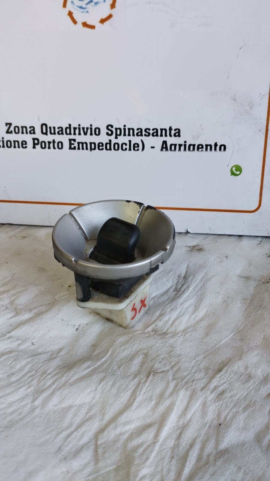 Interruttore alzacristalli porta ant. Sinistro - Immagine 1 di 5