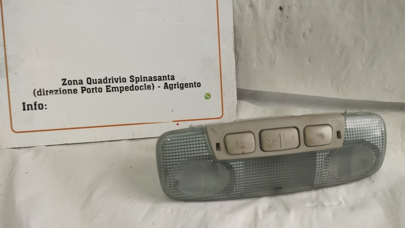 blocco comando luci cortesia int. abitacolo - Immagine 1 di 4