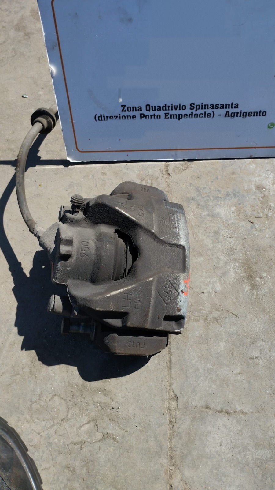 Pinza freno ant. Sinistro - Immagine 1 di 4