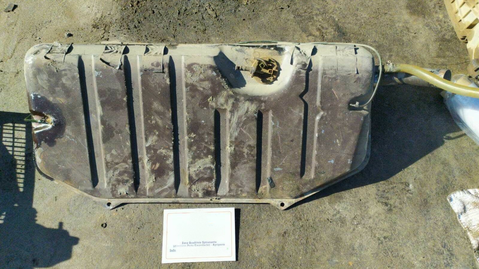 Serbatoio Carburante Lada NIVA (01/94>10/01<) Usato