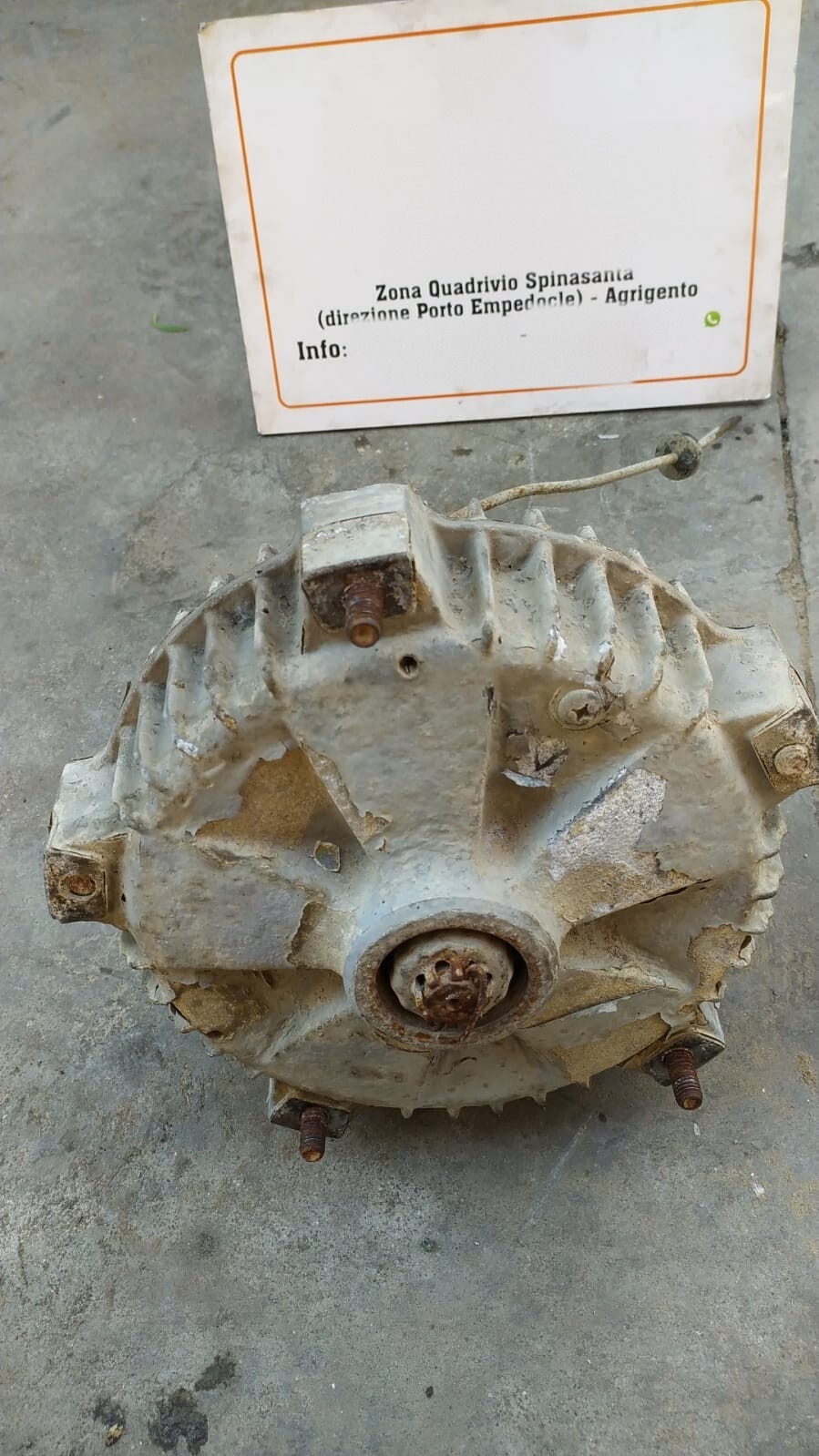 Mozzo Post. Sinistro Piaggio APE 703 Usato