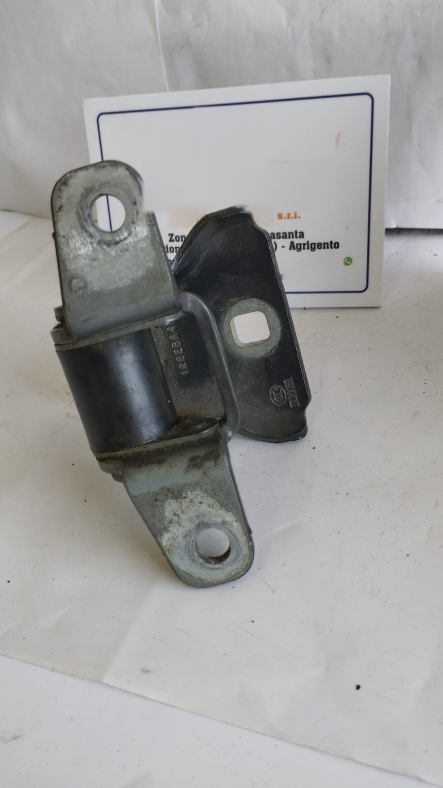 cerniera sup. porta post. sinistro - Immagine 1 di 4