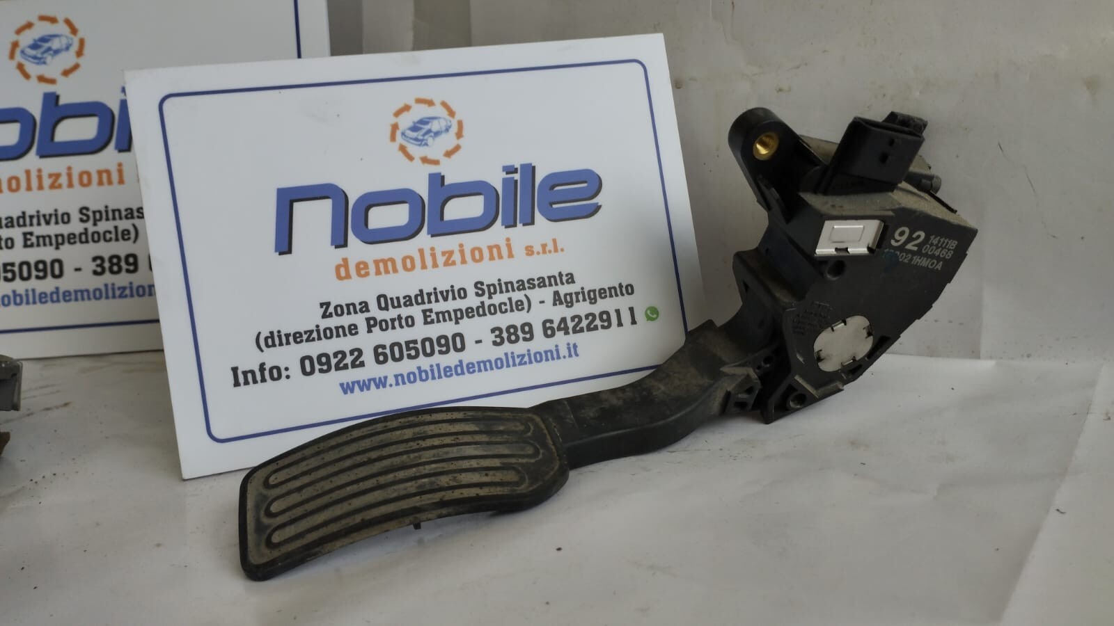 Potenziometro Acceleratore (Nissan) 180021HM0A Usato