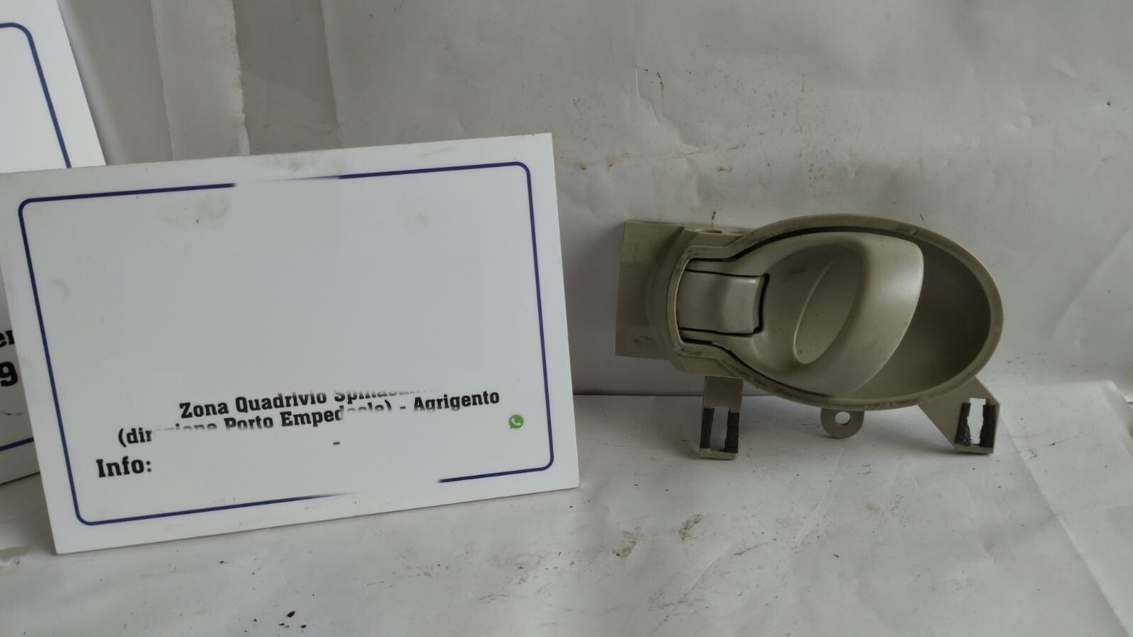 maniglia int. porta sinistro - Immagine 1 di 4