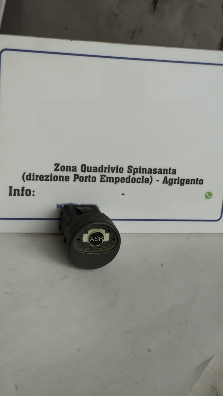 interruttore pulsante asr - Immagine 1 di 4