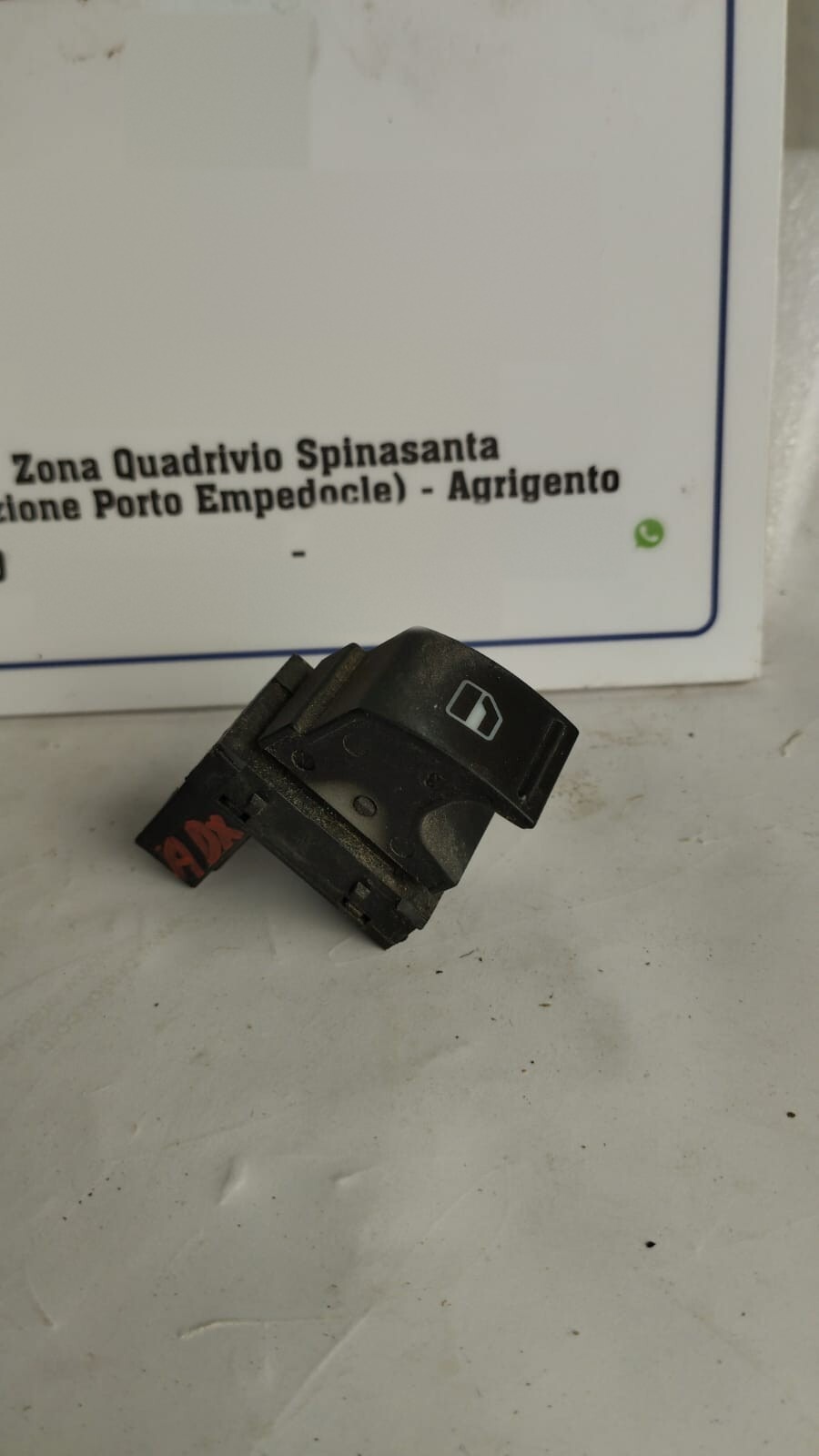Interruttore alzacristalli porta ant. Destro - Immagine 1 di 4