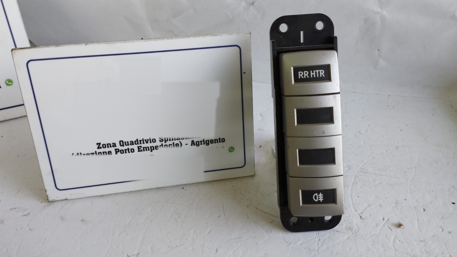 pulsantiera centrale rr htr fendinebbia - Immagine 1 di 3
