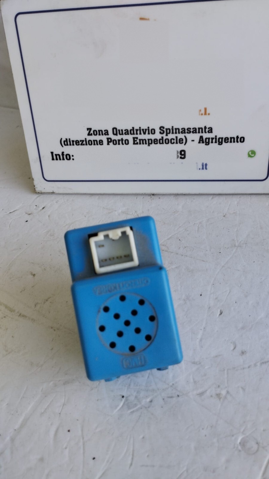 cicalino avvisatore acustico sensori parcheggio - Immagine 1 di 3