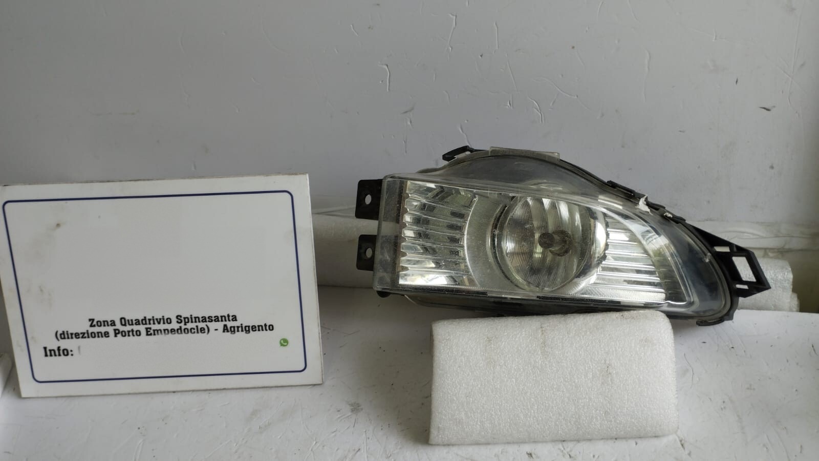 Faro Faretto Fendinebbia Anteriore Sinistro Opel INSIGNIA (G09) (12/08>10/13<) Usato
