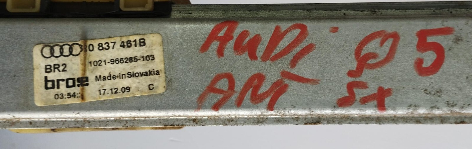 Miniatura 8