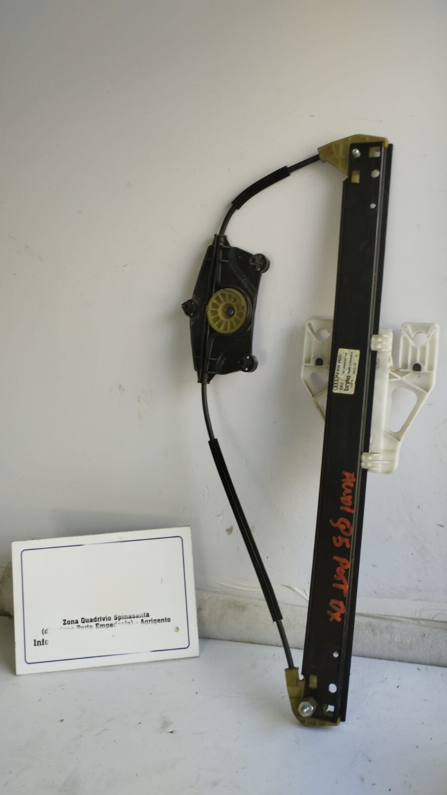 azionatore alzacristallo manuale porta post. destro - Immagine 1 di 6