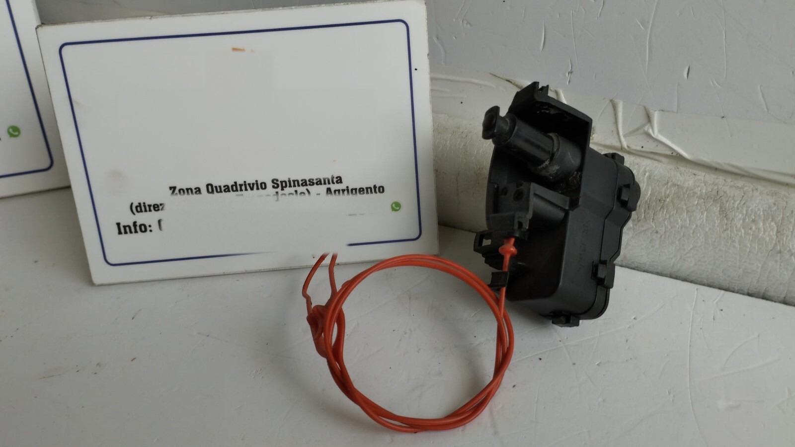 Dispositivo Chiusura C.zta Sportello Carburante Audi Q5 (8R) (09/08>05/17<) Usato