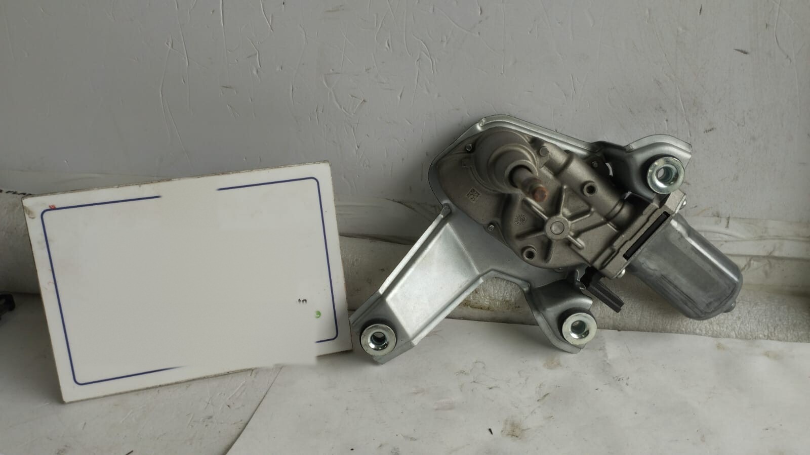 Motorino tergilunotto - Immagine 1 di 5