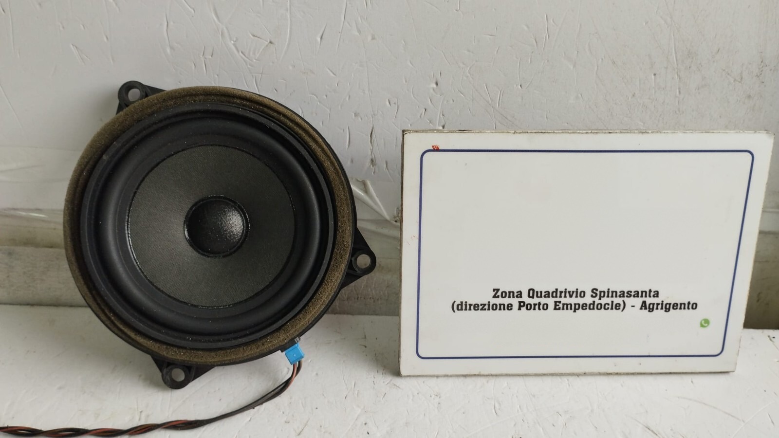 altoparlante cassa audio porta - Immagine 1 di 8