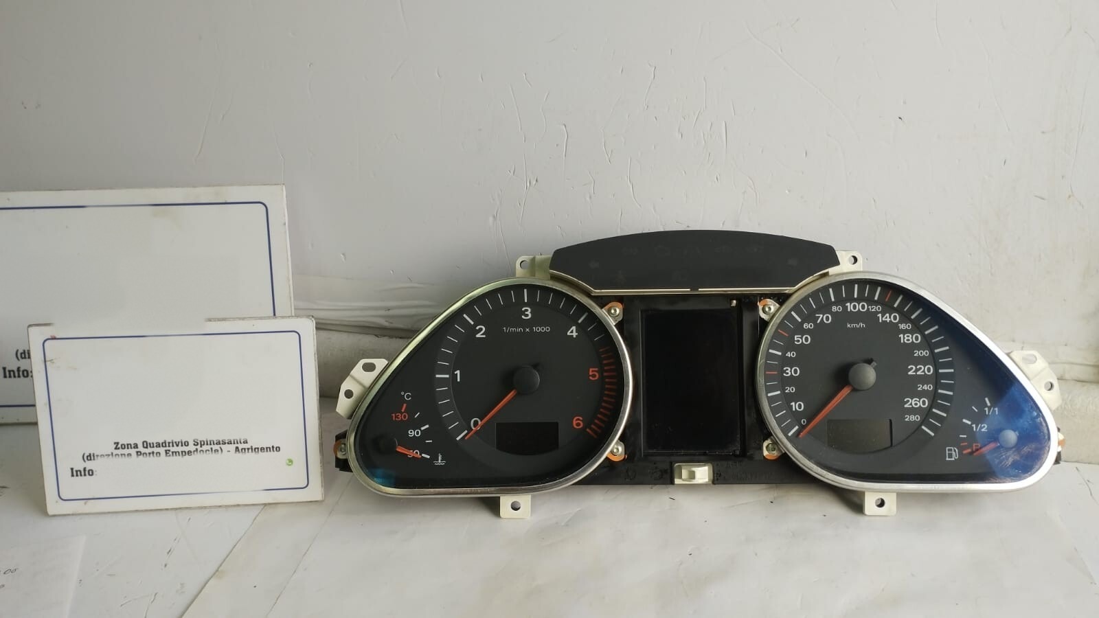 Quadro strumenti compl. - Immagine 1 di 9