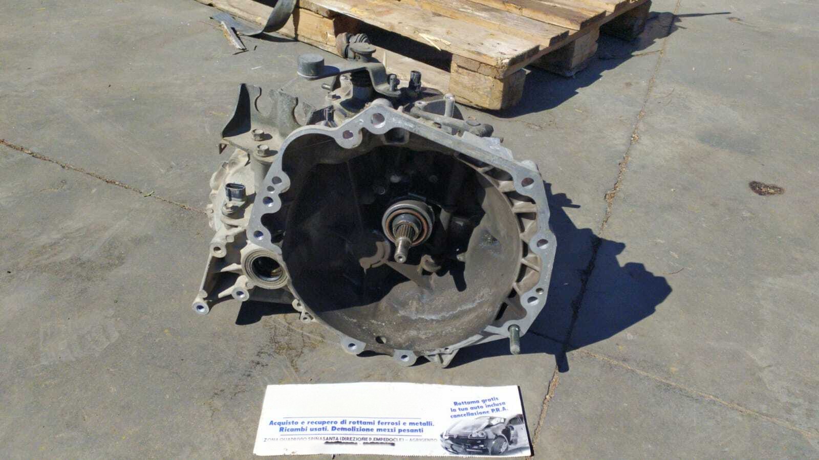 scatola cambio cambio manuale - Immagine 1 di 4