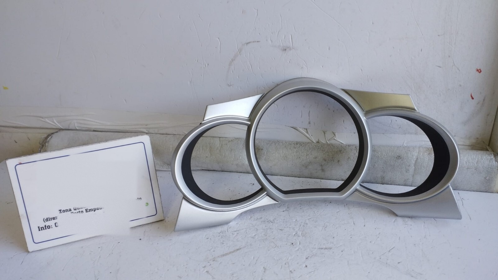 Cornice portastrumenti - Immagine 1 di 6