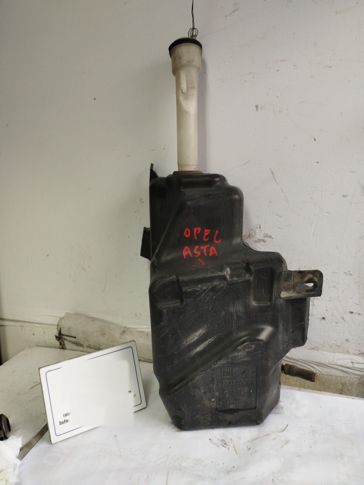 Vaschetta Serbatoio Acqua Tergicristalli Opel ASTRA (P10) (10/09>06/18<) 13260590 13260590 Usato