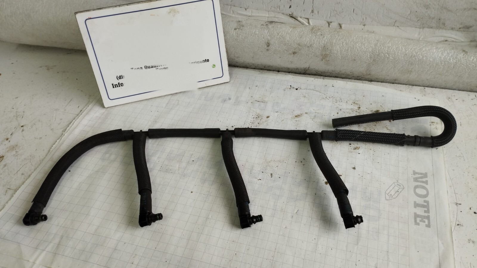 Tubo Tubazione Iniettori Carburante Volkswagen GOLF (5K/AJ) (09/08>01/14<) Usato