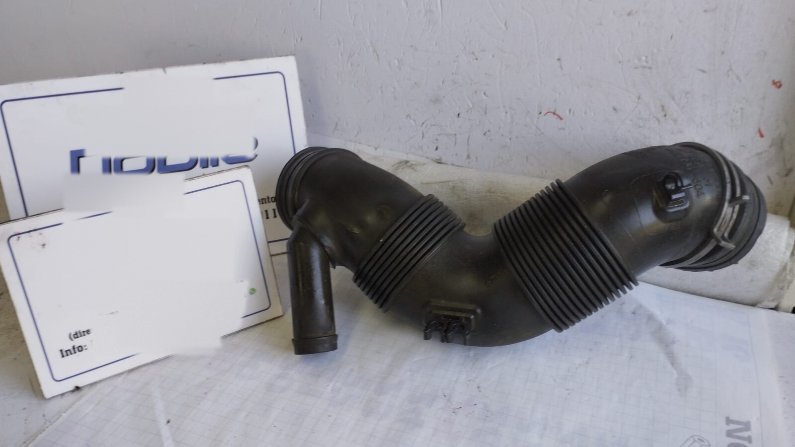 Manicotto Aspirazione Aria Uscita Filtro Volkswagen GOLF (5K/AJ) (09/08>01/14<) Usato