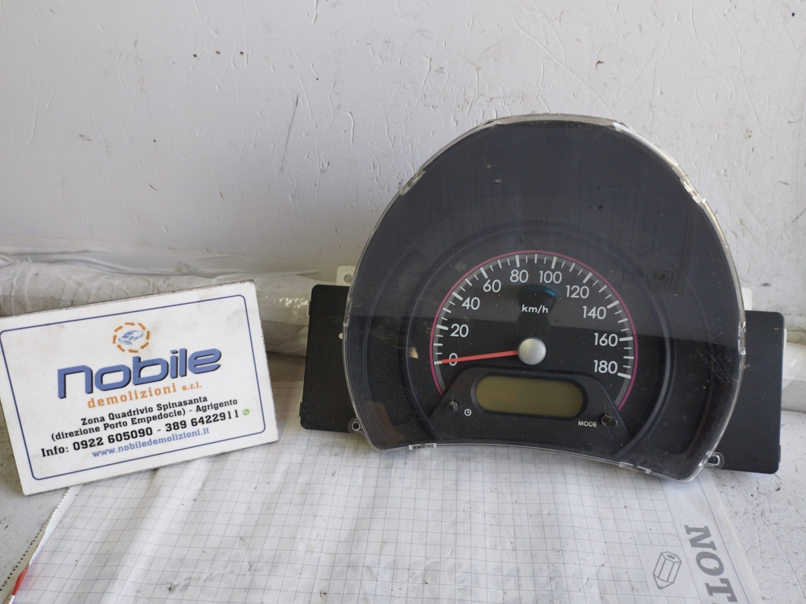 Quadro Strumenti Compl. (Nissan) 34100M68K00 Usato