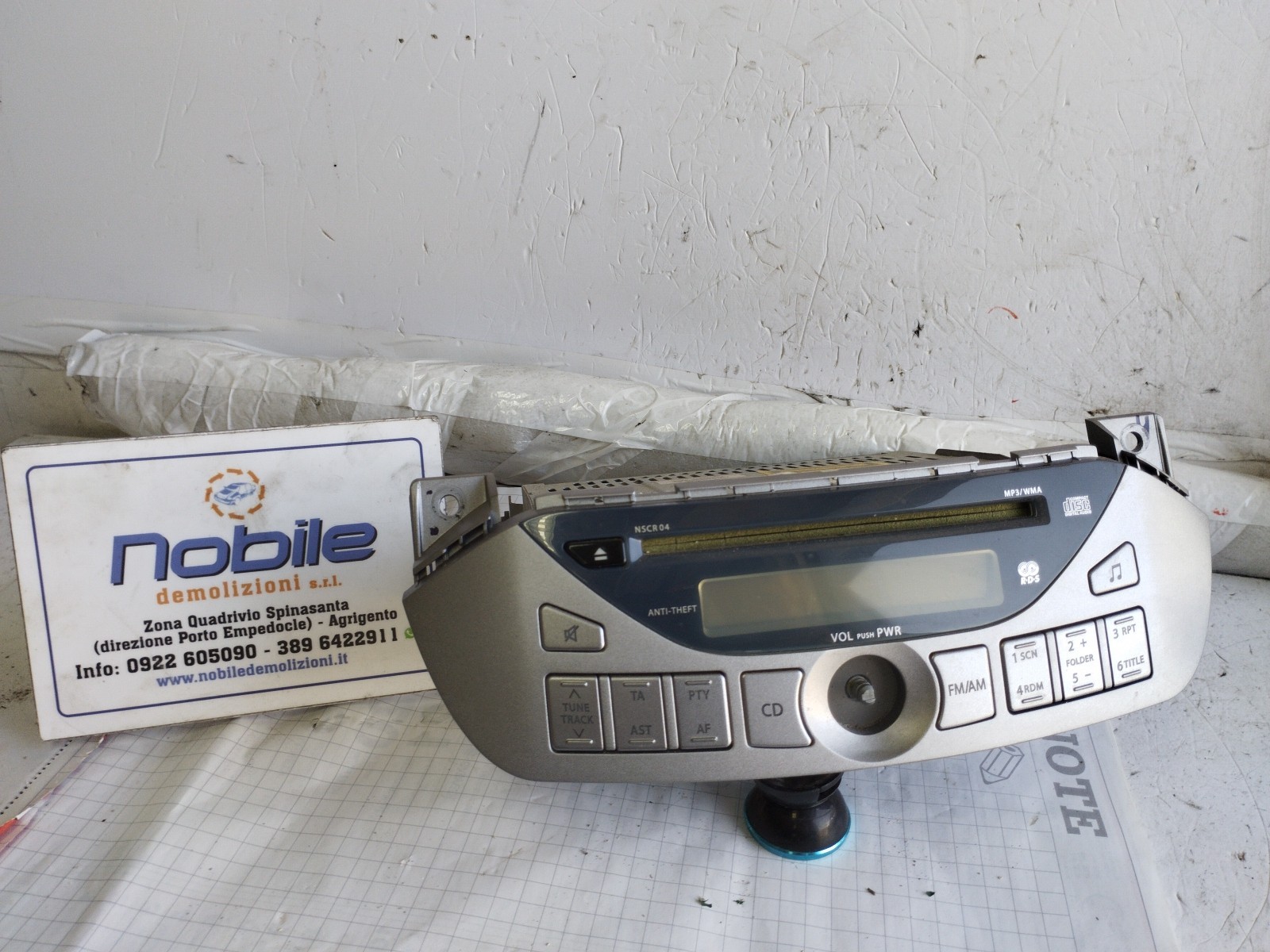 Autoradio (Nissan) 39101M68K00 Usato