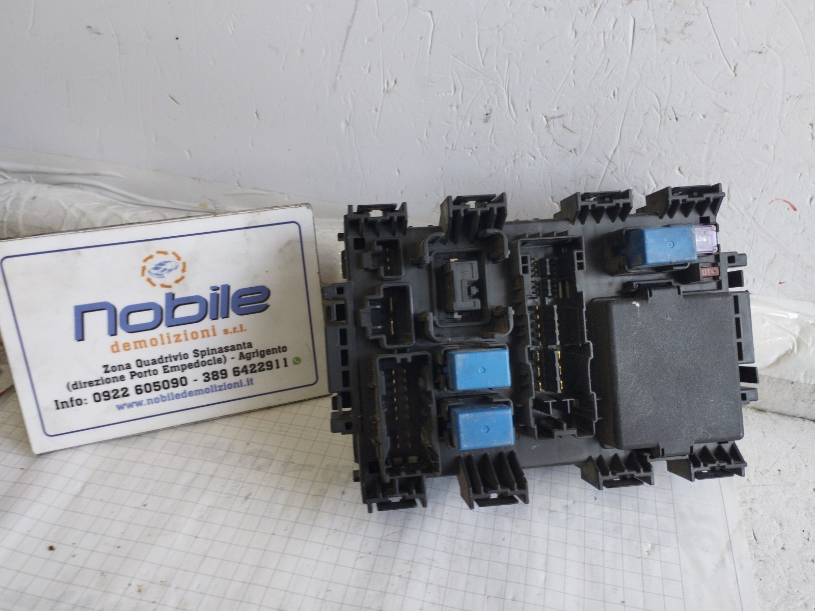 Body Computer (Nissan) 3677068K0 Usato