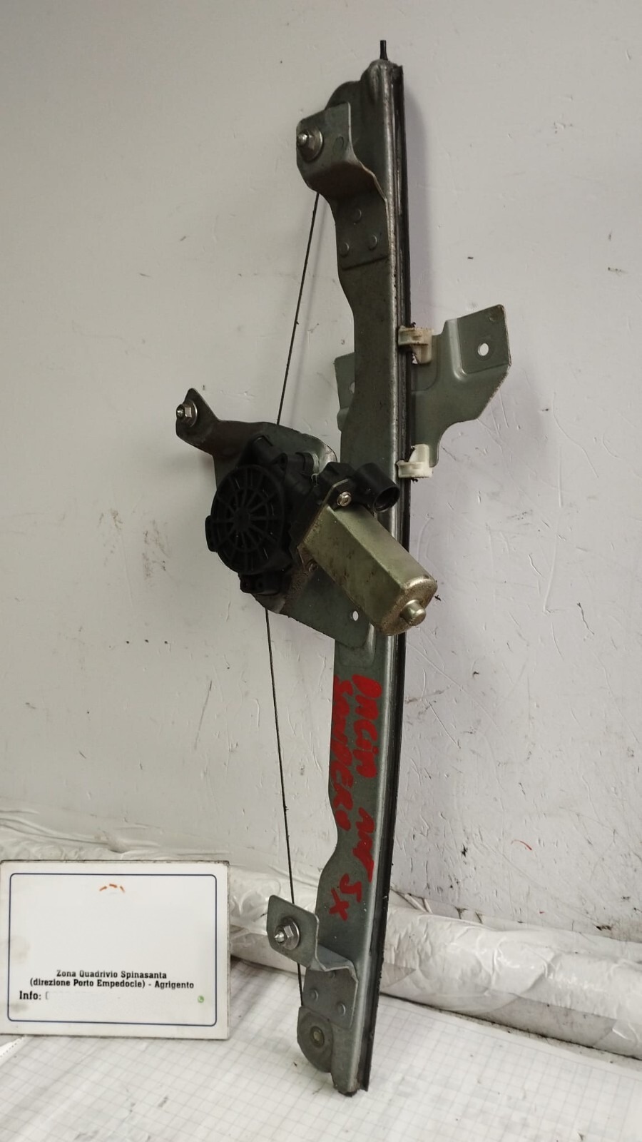 Motorino alzacristallo porta ant. Sinistro - Immagine 1 di 6