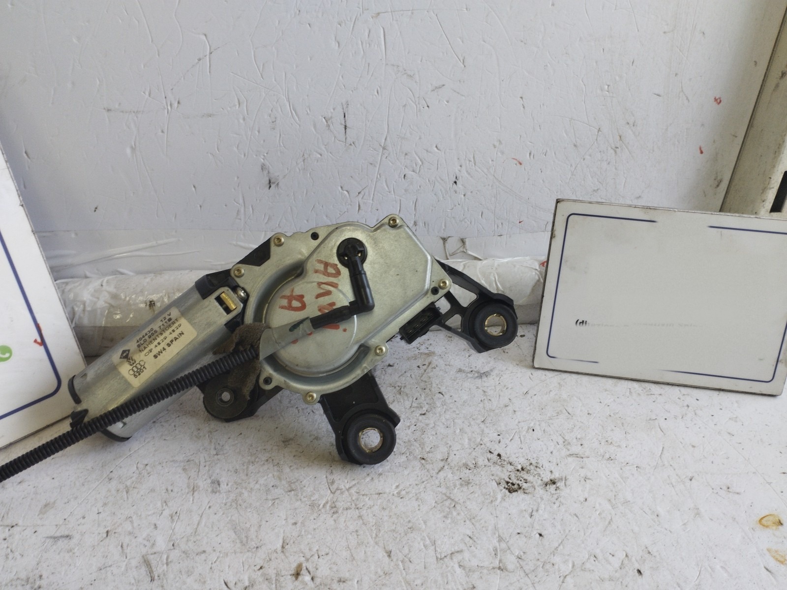 Motorino tergilunotto - Immagine 1 di 8