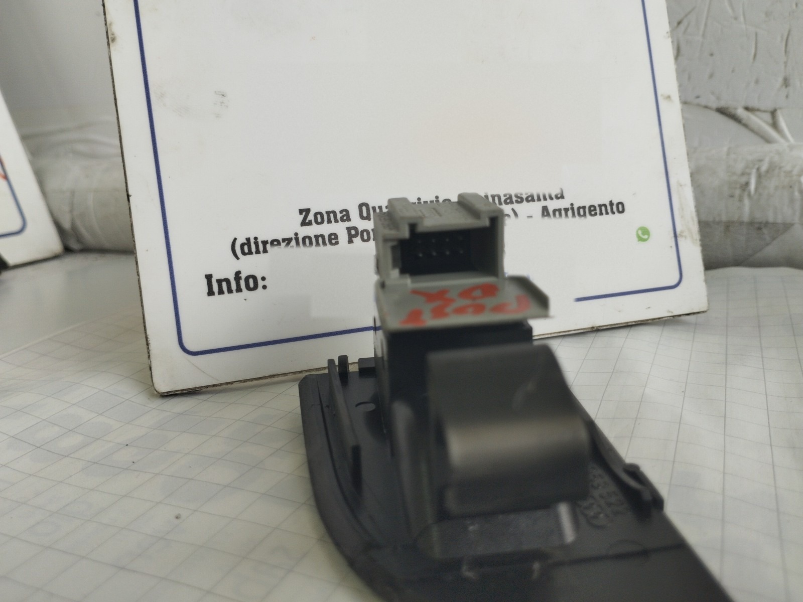 Miniatura 8
