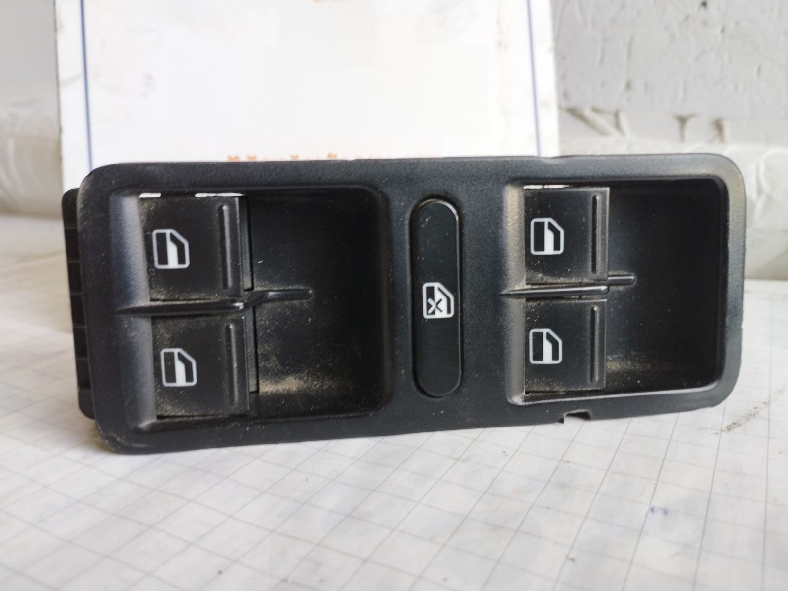 Miniatura 6