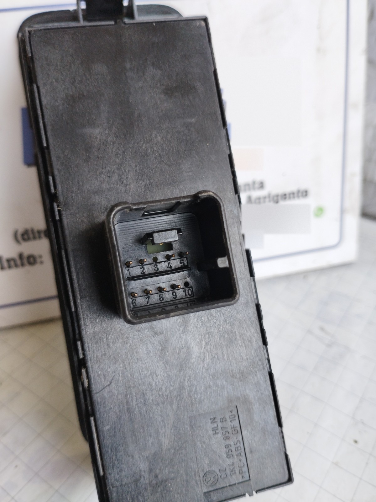 Miniatura 9